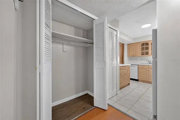 510 ORANGE DR #21, Altamonte Springs, FL 32701