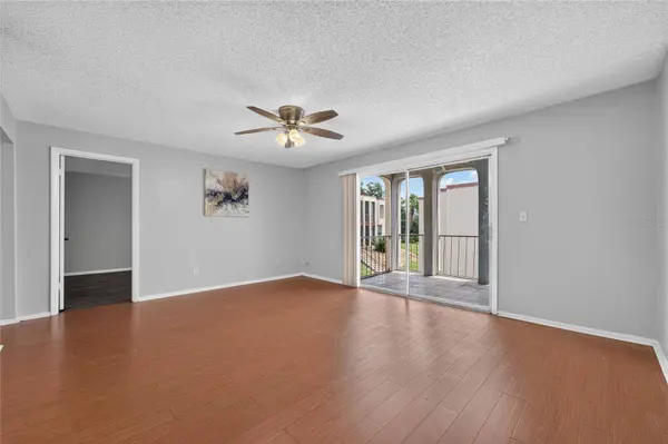 510 ORANGE DR #21, Altamonte Springs, FL 32701