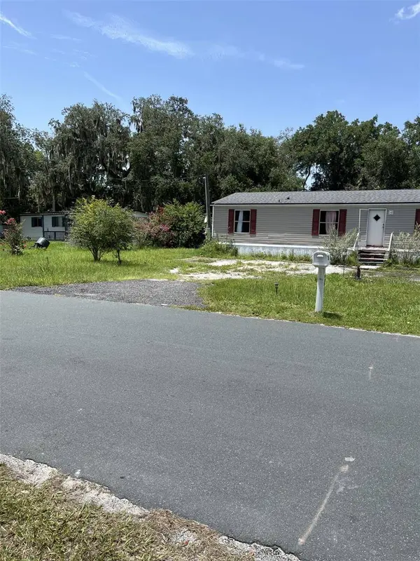 4901 LILLIAN BLACK RD, St Cloud, FL 34771