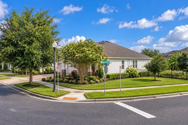10899 LONGLEAF WOODS DR, Orlando, FL 32832