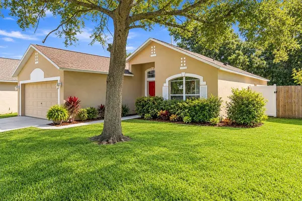 13004 WATERBOURNE DR, Gibsonton, FL 33534