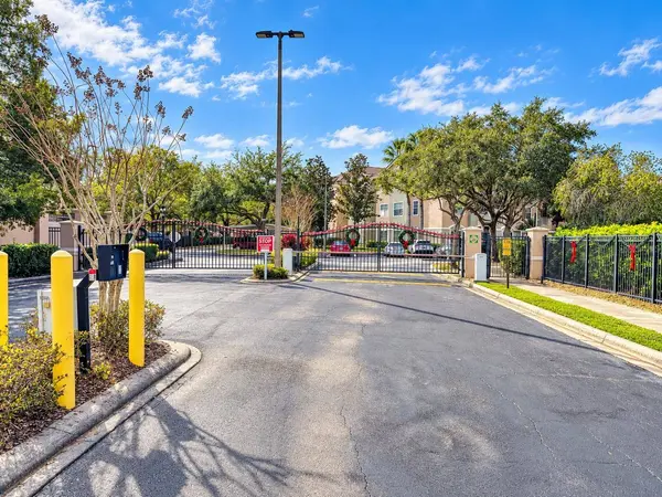 4881 CYPRESS WOODS DR #3104, Orlando, FL 32811