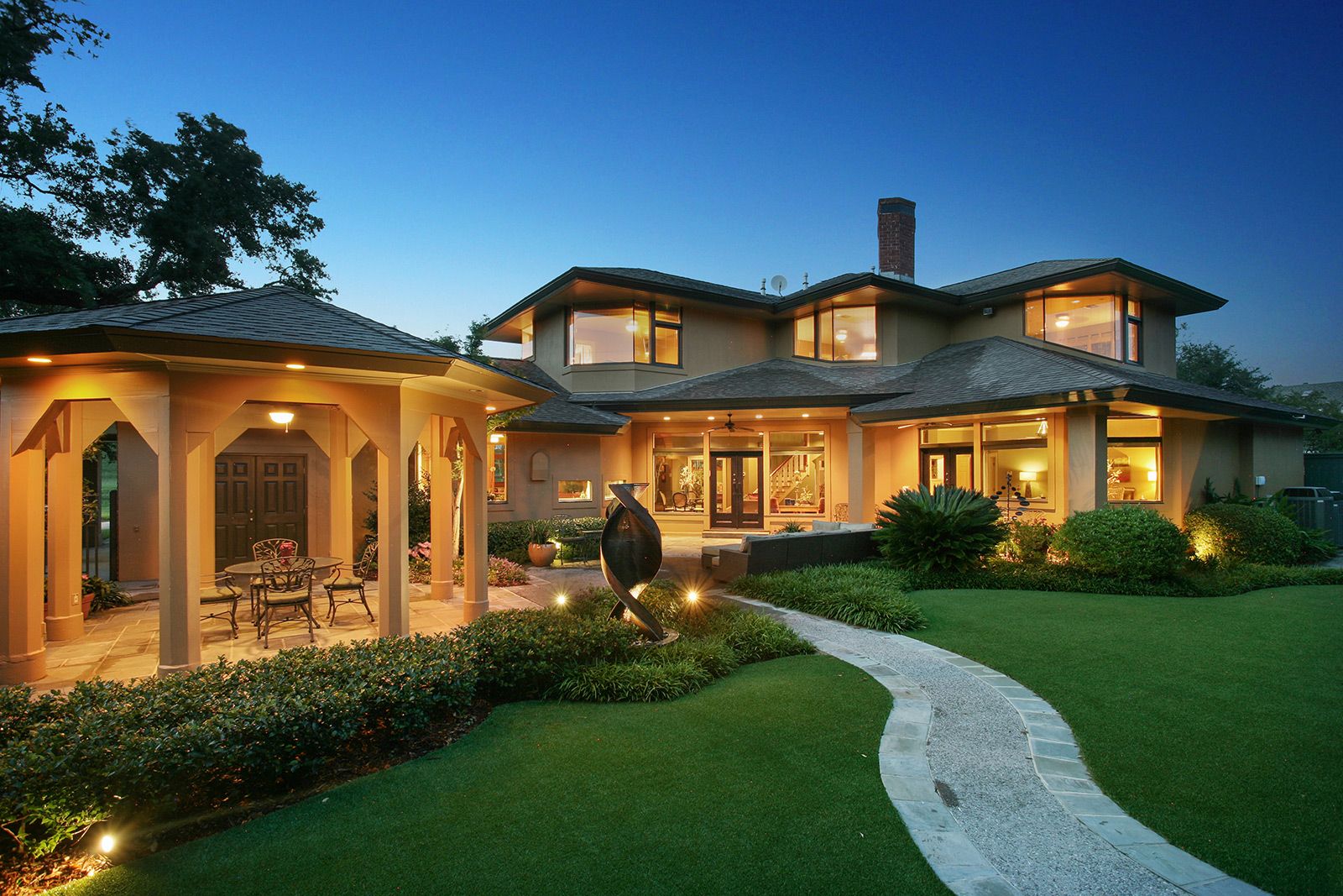 Featured Listings