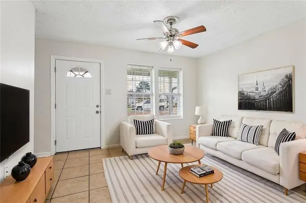 3804 W LOUISIANA STATE DR, Kenner, LA 70065