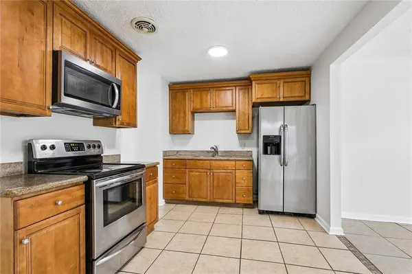 3804 W LOUISIANA STATE DR, Kenner, LA 70065