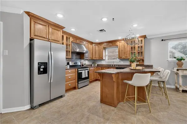 4421 LAKEWOOD DR, Metairie, LA 70002