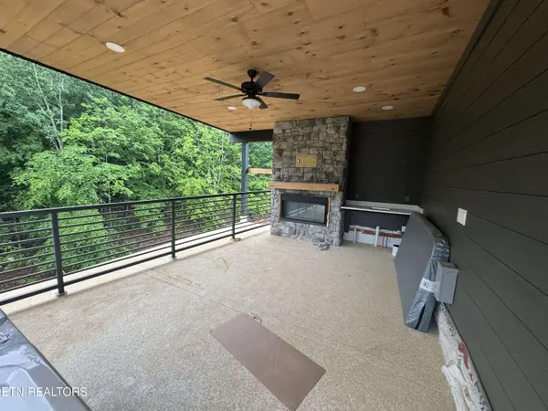 440 Hatchet WAY, Pigeon Forge, TN 37863