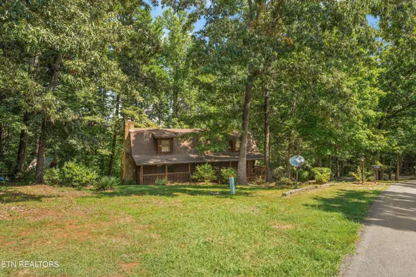 1611 Canterbury Downs Rd, Pigeon Forge, TN 37862