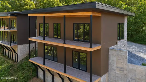 1031 Smoky Mountain WAY, Sevierville, TN 37876