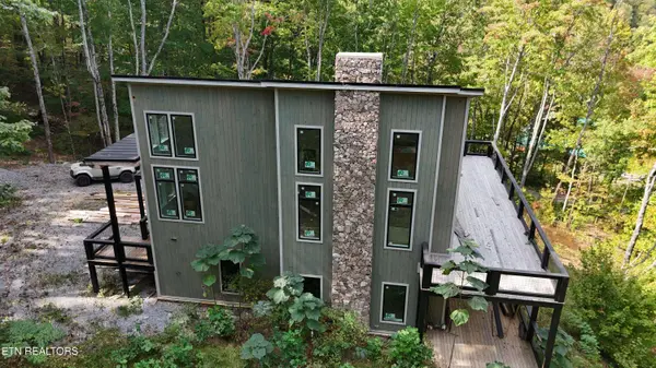 1637 Bench Mountain WAY, Sevierville, TN 37862