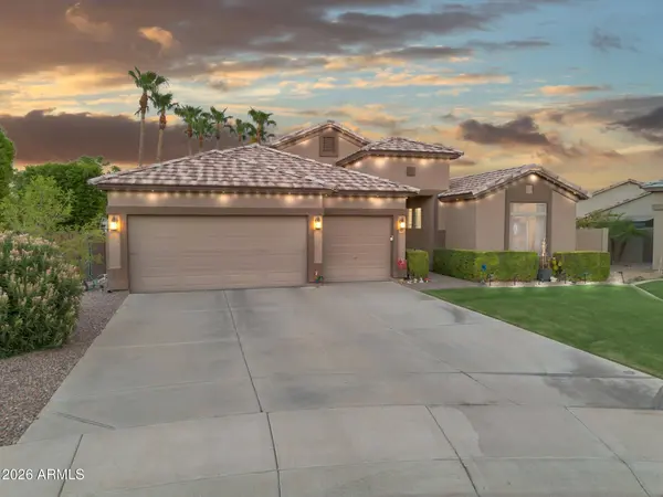 995 S PUEBLO Street, Gilbert, AZ 85233