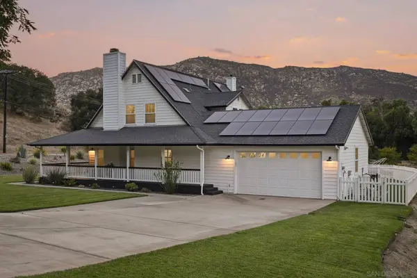 15725 Miss Ellie Ln, Lakeside, CA 92040