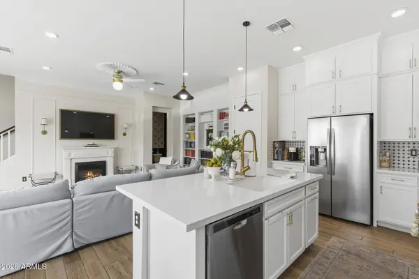 1515 E SHANNON Street, Gilbert, AZ 85295