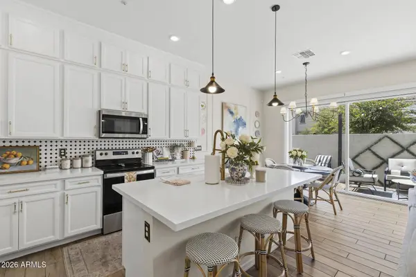1515 E SHANNON Street, Gilbert, AZ 85295