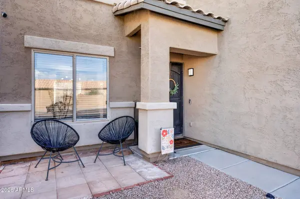 30052 N DESERT WILLOW Boulevard, San Tan Valley, AZ 85143