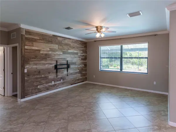 1588 VIZCAYA LN, Naples, FL 34113