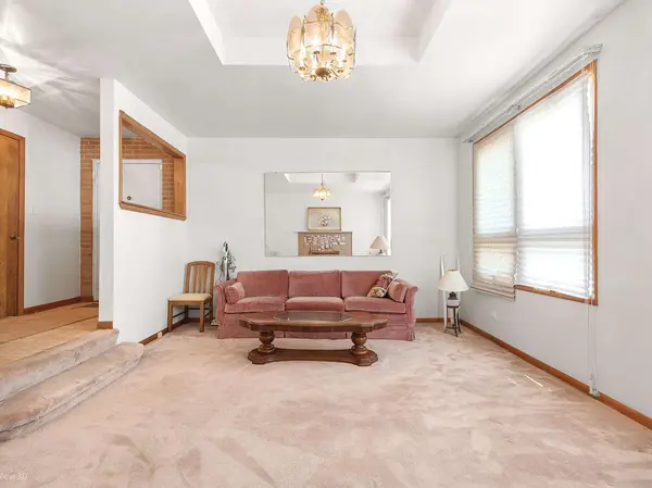 1306 E 88th Place, Chicago, IL 60619