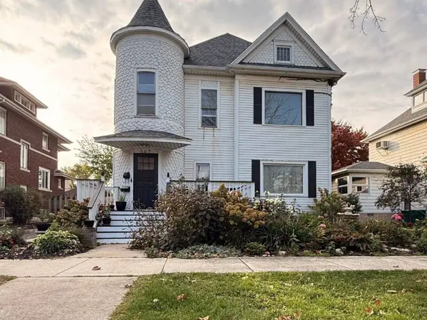 307 N Raynor AVE