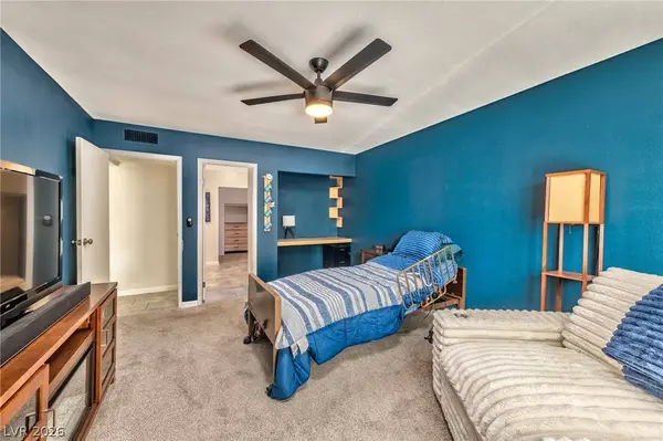 2461 El Paseo CIR, Las Vegas, NV 89121