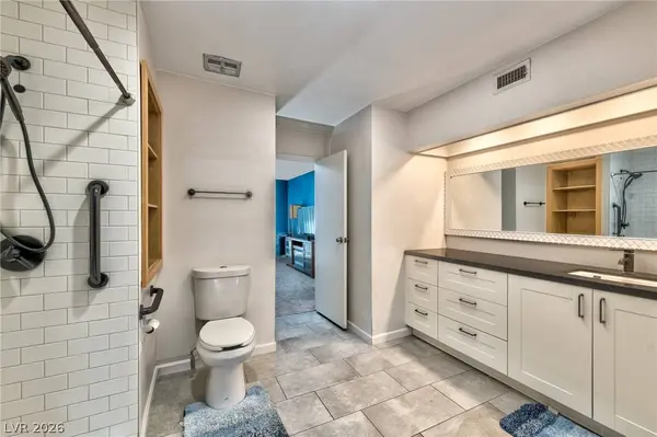 2461 El Paseo CIR, Las Vegas, NV 89121