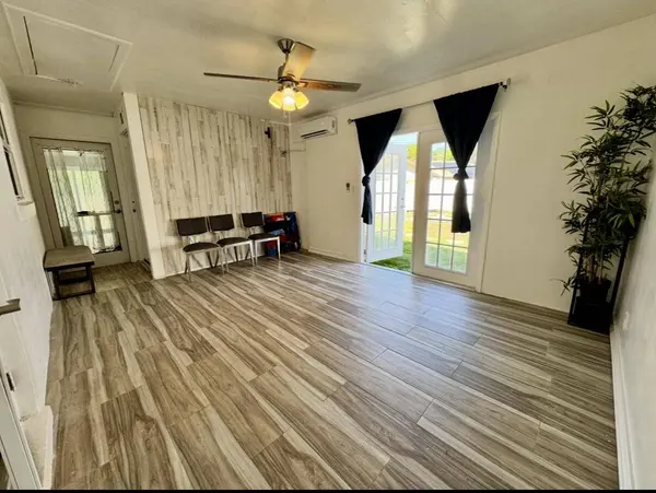 5678 Silvian RD, West Palm Beach, FL 33415