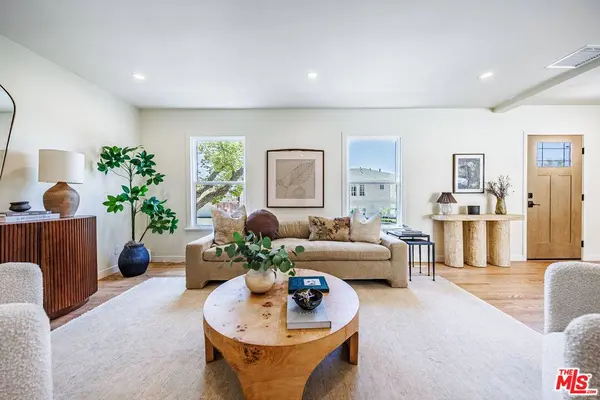 4325 Price St, Los Angeles, CA 90027