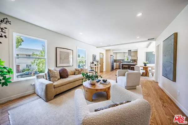 4325 Price St, Los Angeles, CA 90027