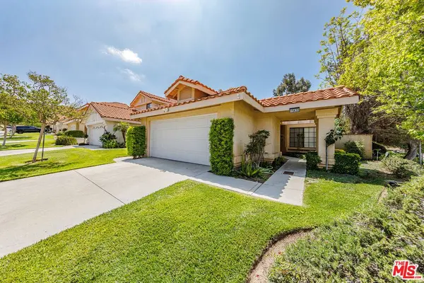 15632 Meadow Dr, Santa Clarita, CA 91387