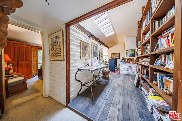 2509 Roscomare Rd, Los Angeles, CA 90077