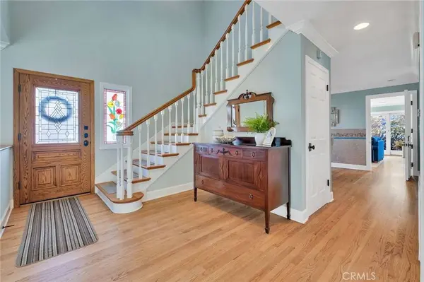 1729 Pacific AVE, Manhattan Beach, CA 90266