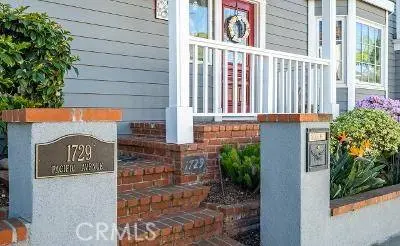 1729 Pacific AVE, Manhattan Beach, CA 90266