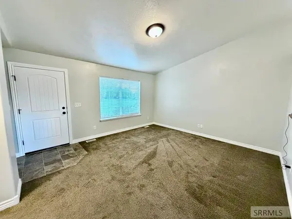 2360 N Gladys Drive, Idaho Falls, ID 83401
