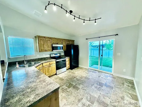 2360 N Gladys Drive, Idaho Falls, ID 83401