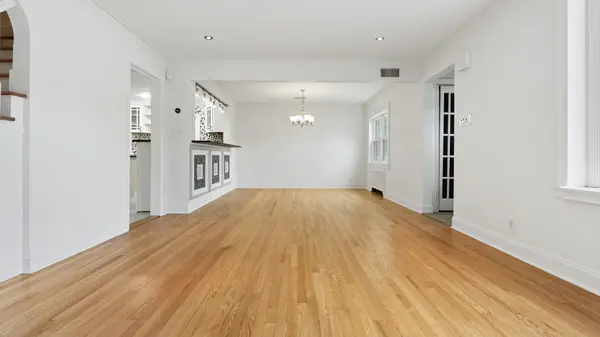 303 Huntington Rd, Union, NJ 07083-7943