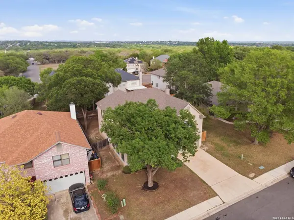 2704 ASHLEY MDW, Schertz, TX 78154