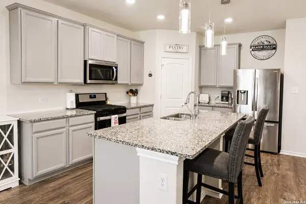 6907 TITAN PARK, Converse, TX 78109