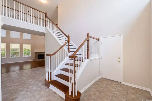 101 Shadow Mt Drive, Cibolo, TX 78108