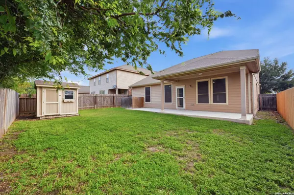 141 BUCKSKIN WAY, Cibolo, TX 78108-3811