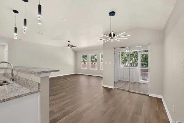 120 Evening Breeze, Cibolo, TX 78108