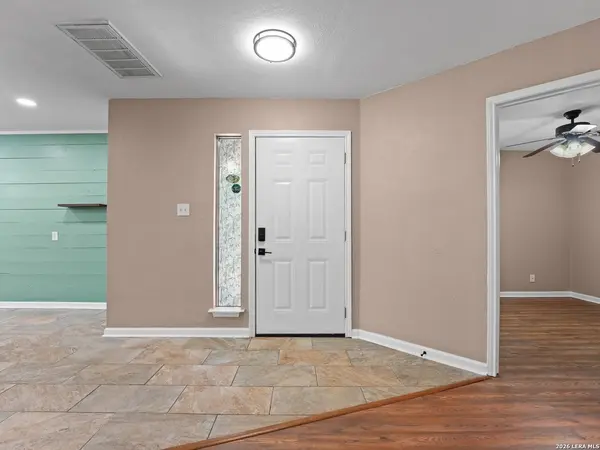 2721 CEDAR LN, Schertz, TX 78154