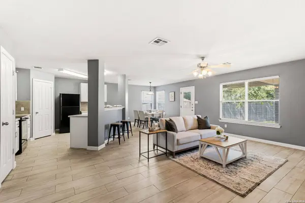 229 Hereford St, Cibolo, TX 78108