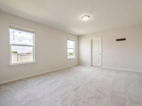 208 Gravel Gray, Cibolo, TX 78108