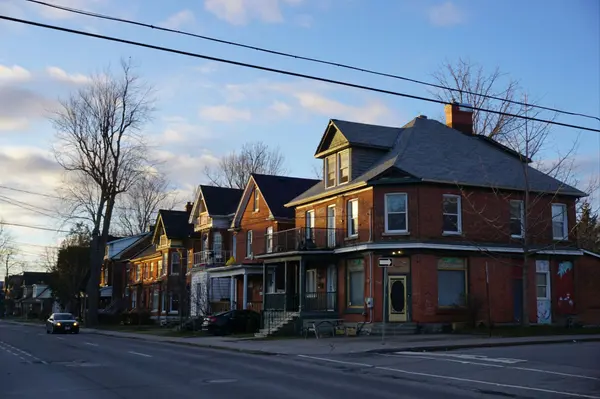 5 Reasons Kansas City Remains a Smart Real Estate Investment Market,Michelle Sparks