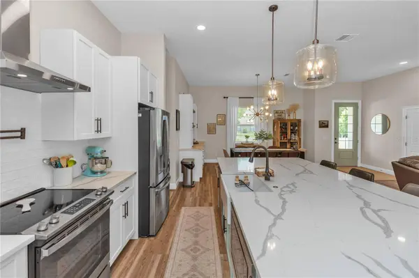 1530 PERIWINKLE AVE, Deland, FL 32724