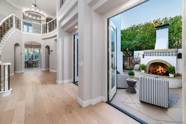 5012 Seagrove Cove, San Diego, CA 92130
