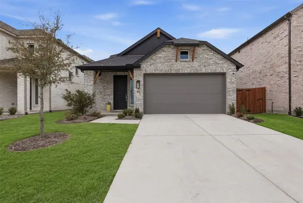 3904 Bison LN, Crandall, TX 75114