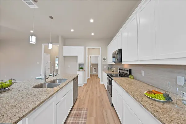 109 Panther LOOP, Mabank, TX 75147