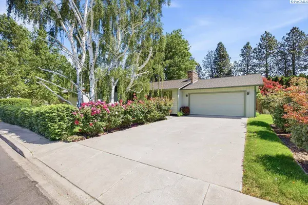 1924 Orchard Way, Richland, WA 99352