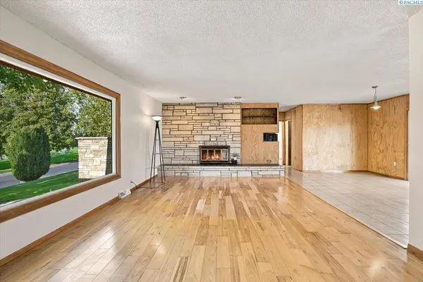 1408 Hunt Avenue, Richland, WA 99354