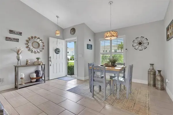 1535 Trafalgar LN #A, Naples, FL 34116